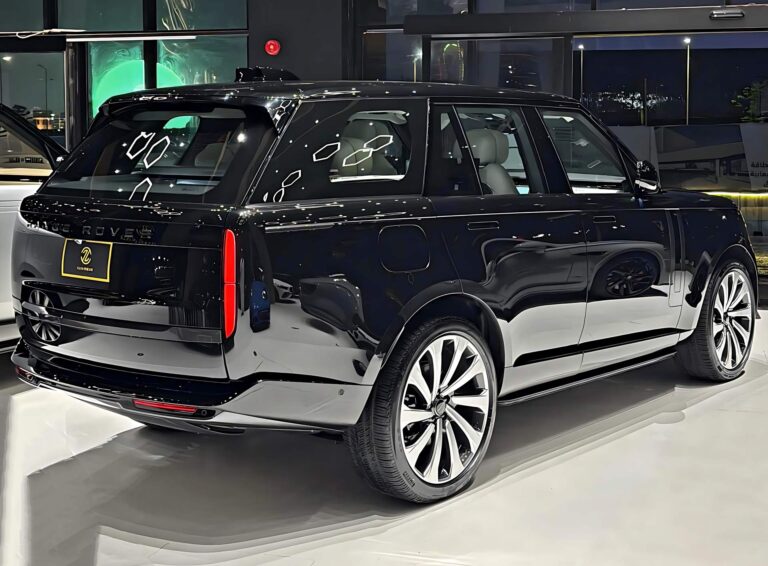 Range Rover Autobiography - Feature View