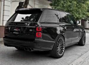 Land Rover Range - Feature View