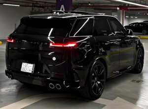Range Rover Sport - Feature View