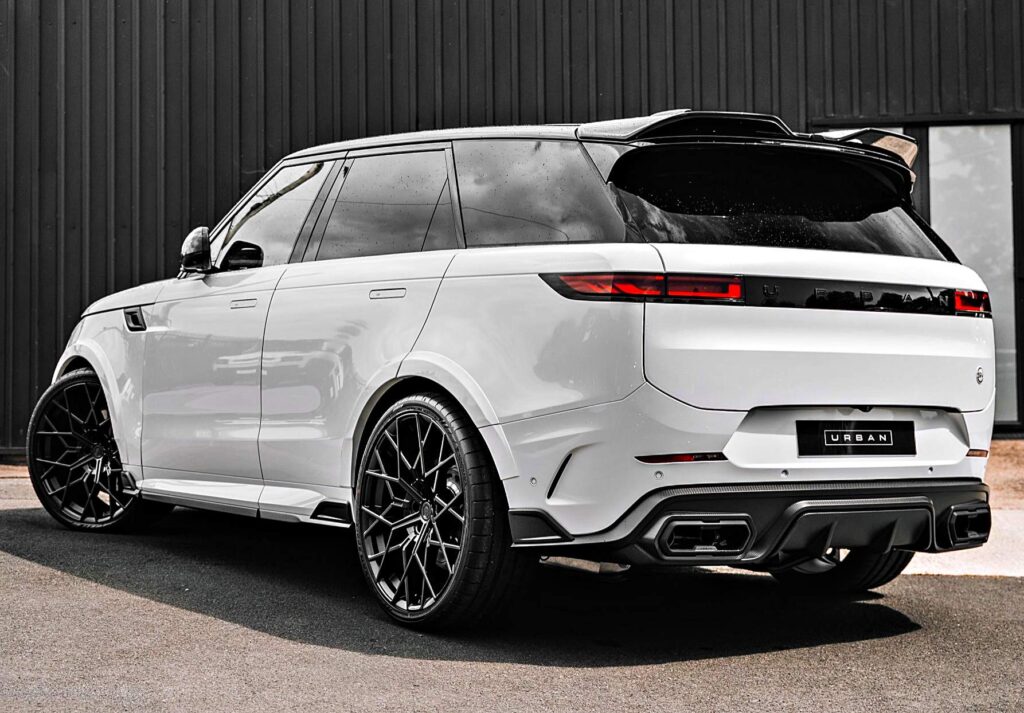 Urban Range Rover - Feature View