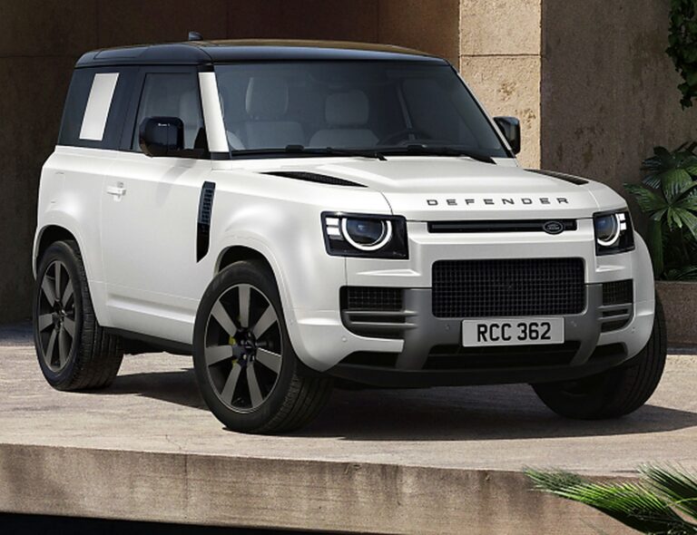 Land Rover Defender Vertex - Feature View